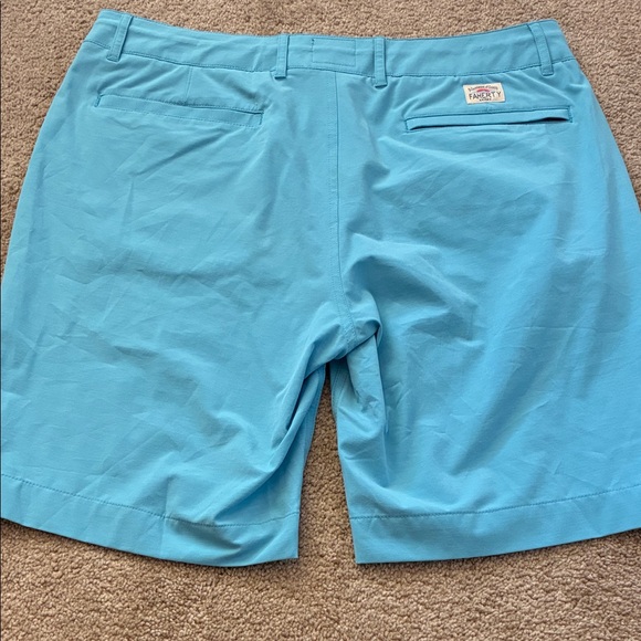 Faherty All Day Flat Front Shorts size 35 - Picture 4 of 7